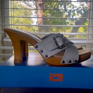 White Candies slide with heel snd buckle never been worn